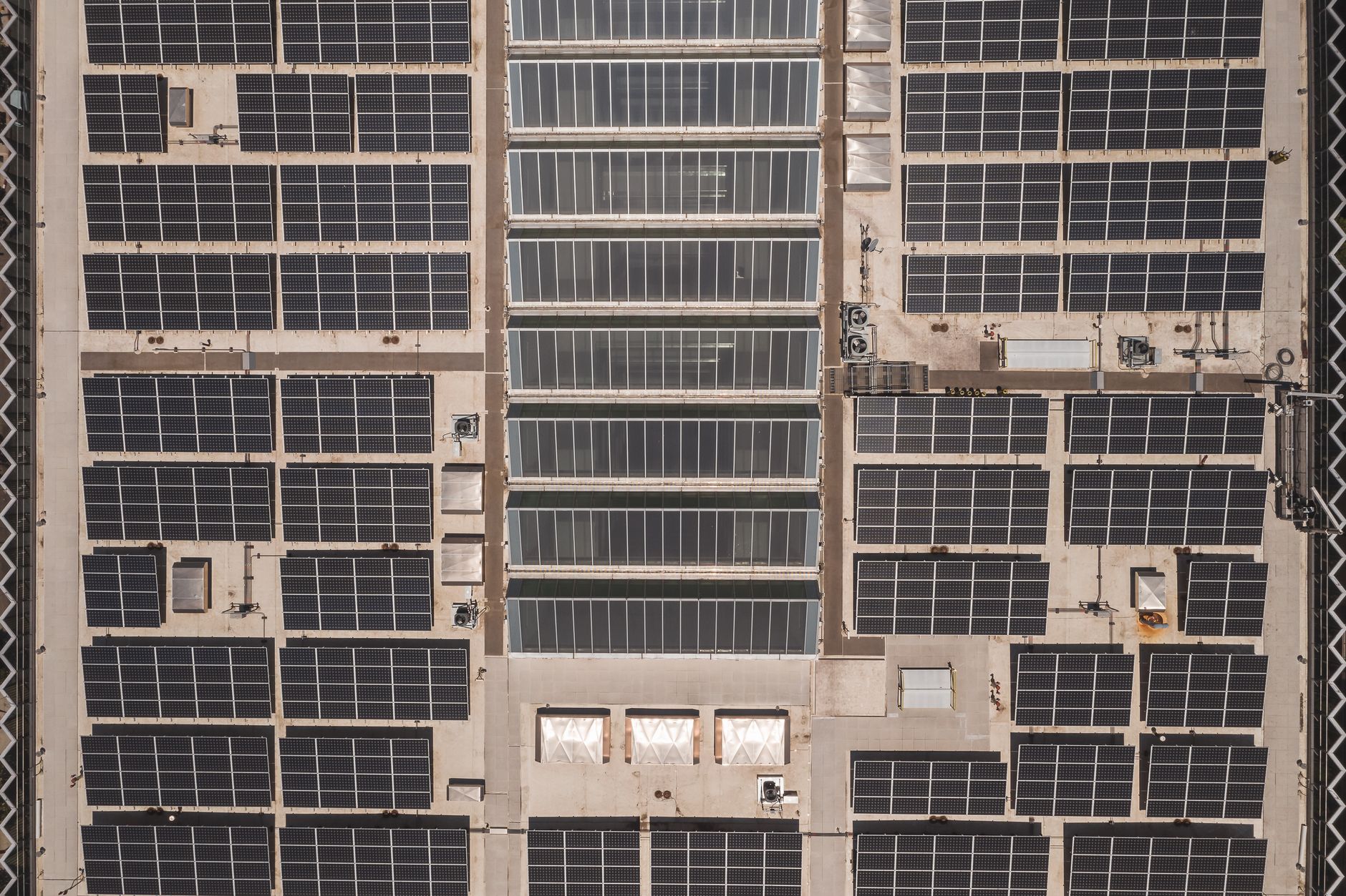 Huawei’s Energy Division Now Rivals Tesla in Revenue