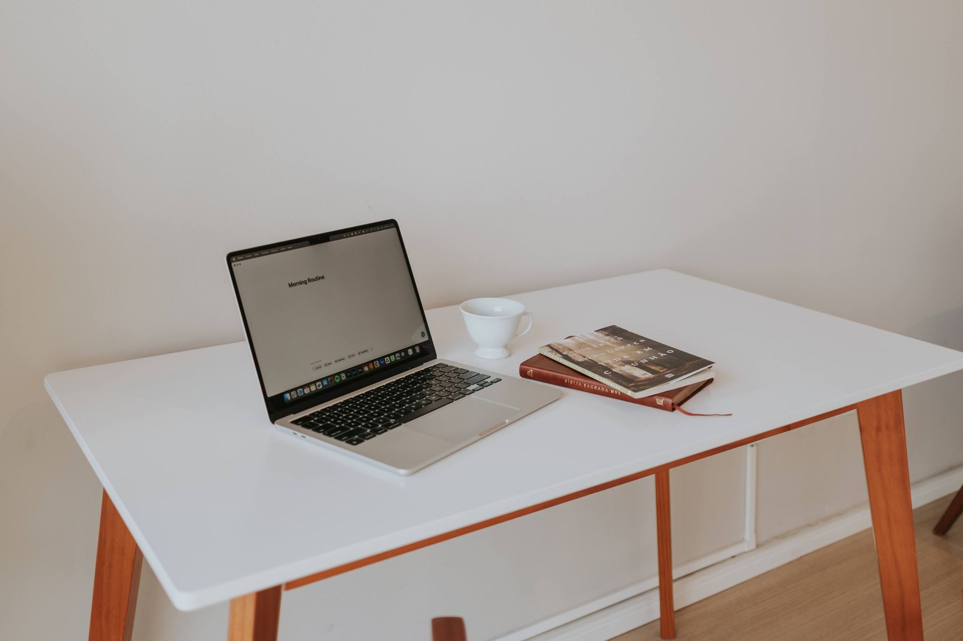 PLR Websites 2024: Which Platform Best Serves Digital Entrepreneurs
