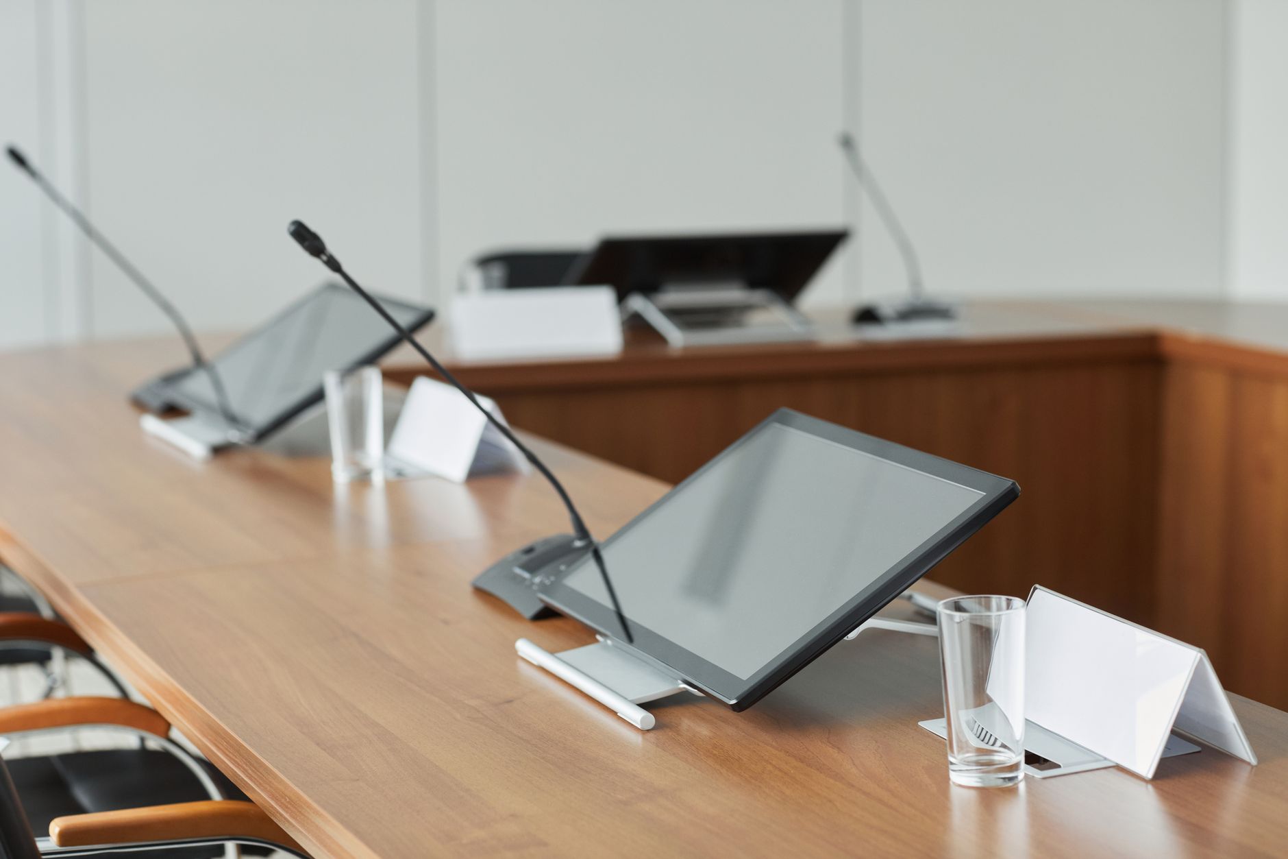 Anthropic Abandons $7B MatX Acquisition, Pivots to Partnership